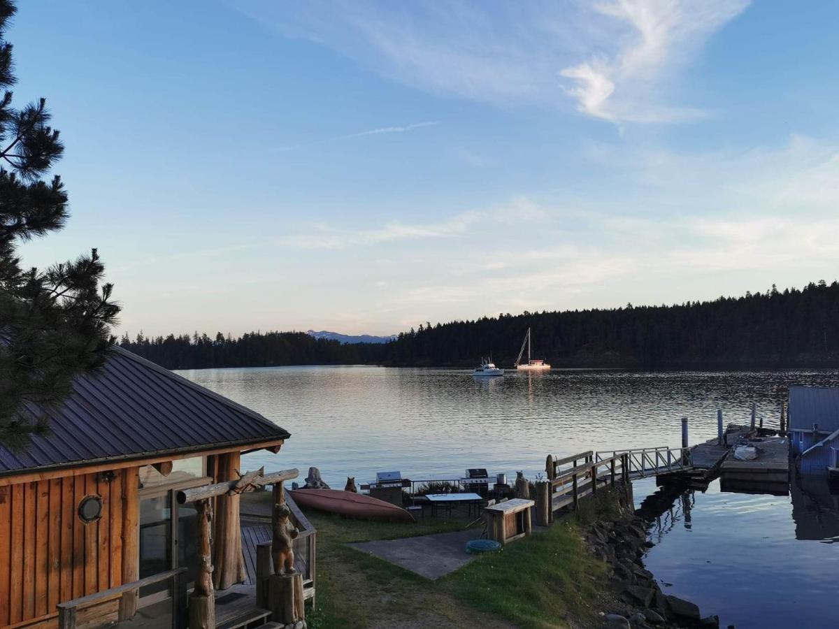 Jade Resort-Oceanfront Suites In Gowlland Harbour Heriot Bay 외부 사진