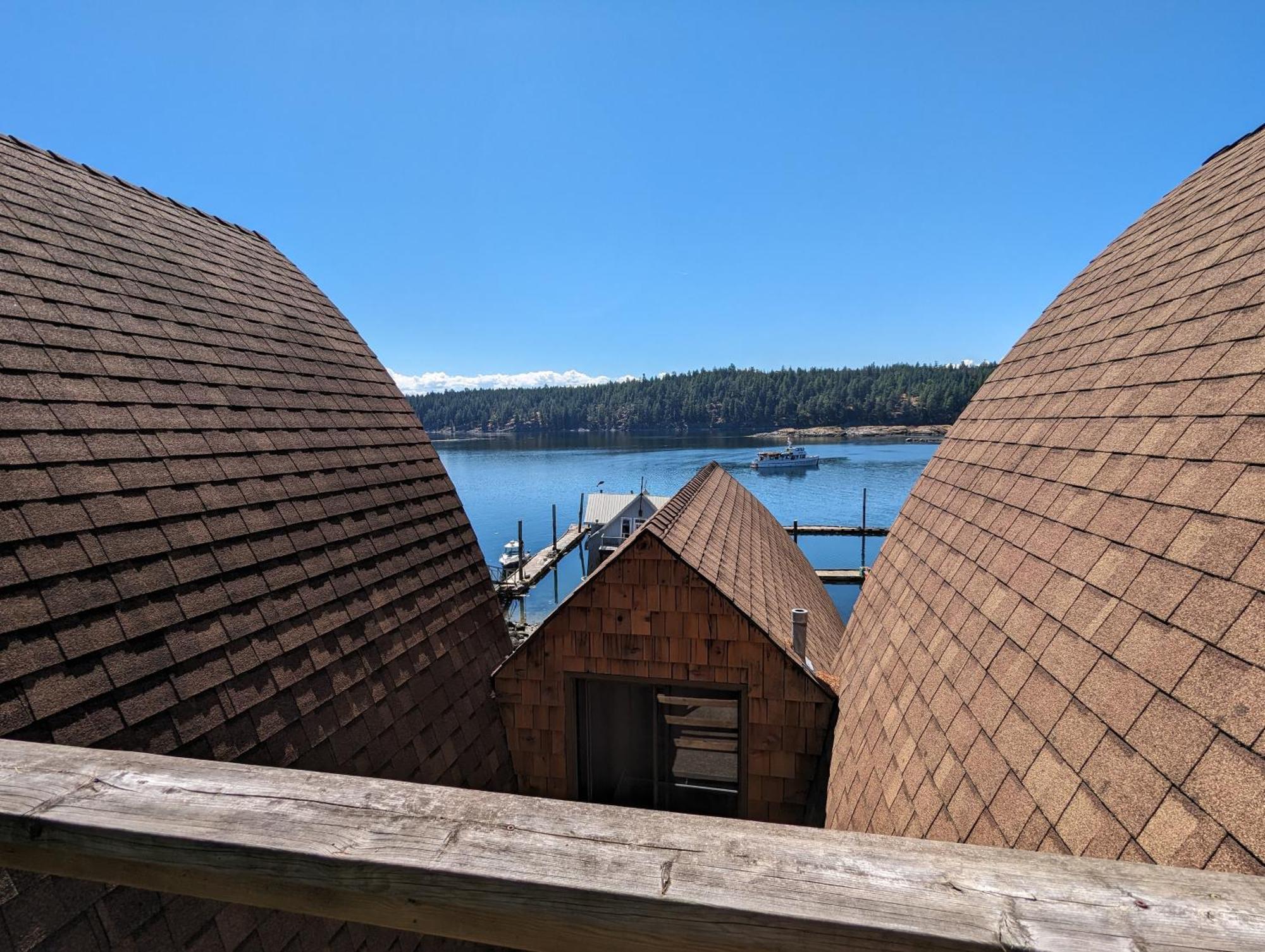 Jade Resort-Oceanfront Suites In Gowlland Harbour Heriot Bay 외부 사진