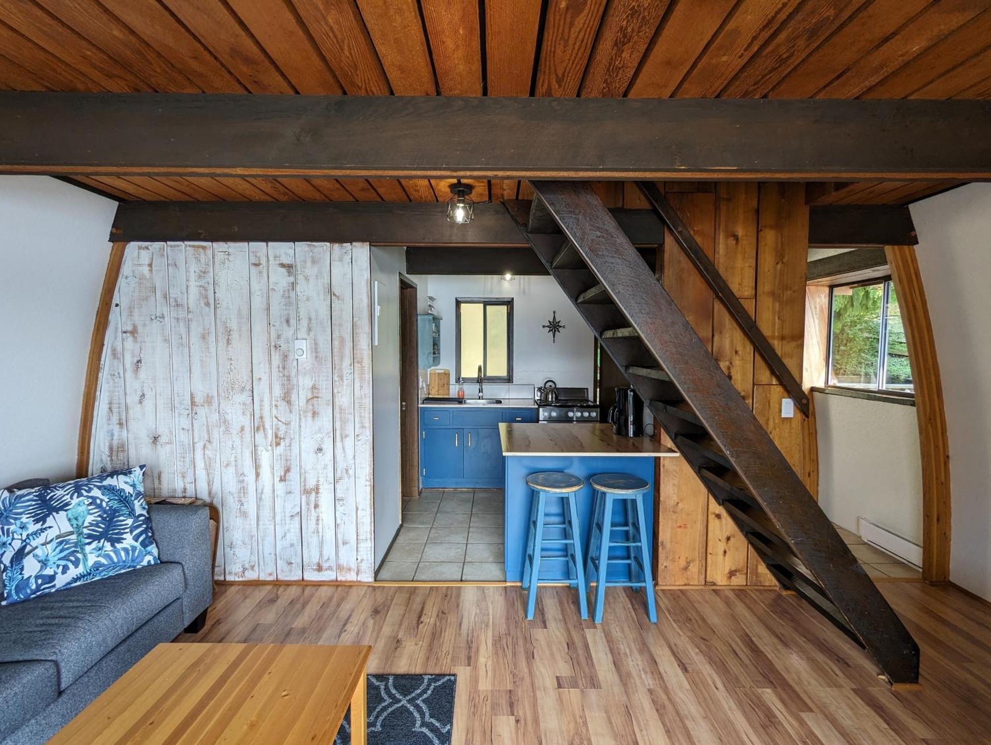 Jade Resort-Oceanfront Suites In Gowlland Harbour Heriot Bay 외부 사진