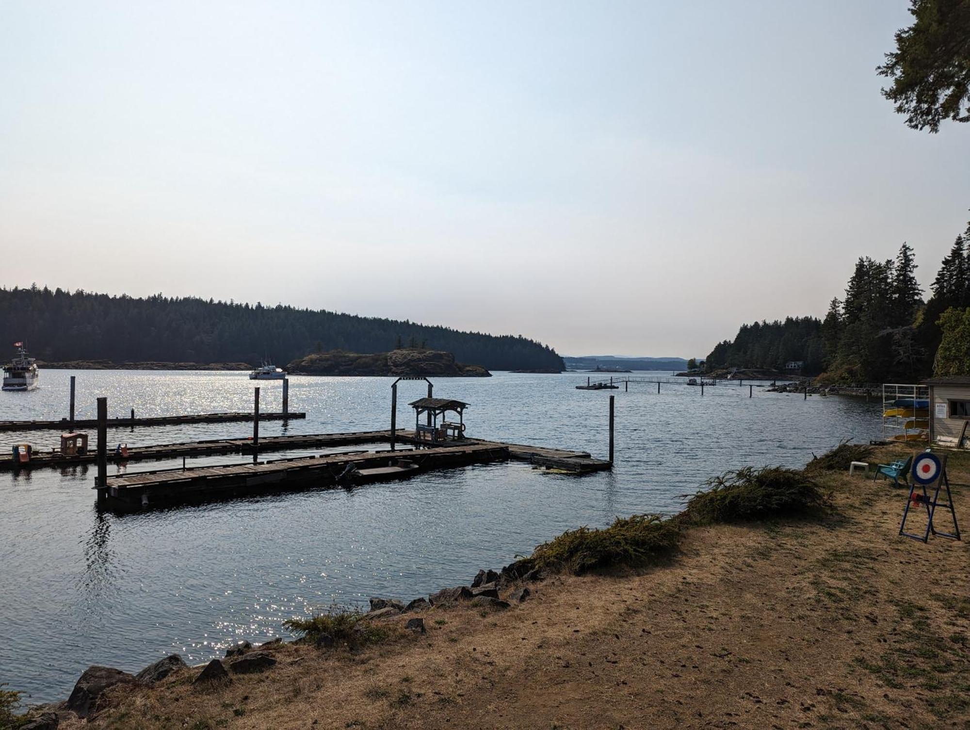 Jade Resort-Oceanfront Suites In Gowlland Harbour Heriot Bay 외부 사진