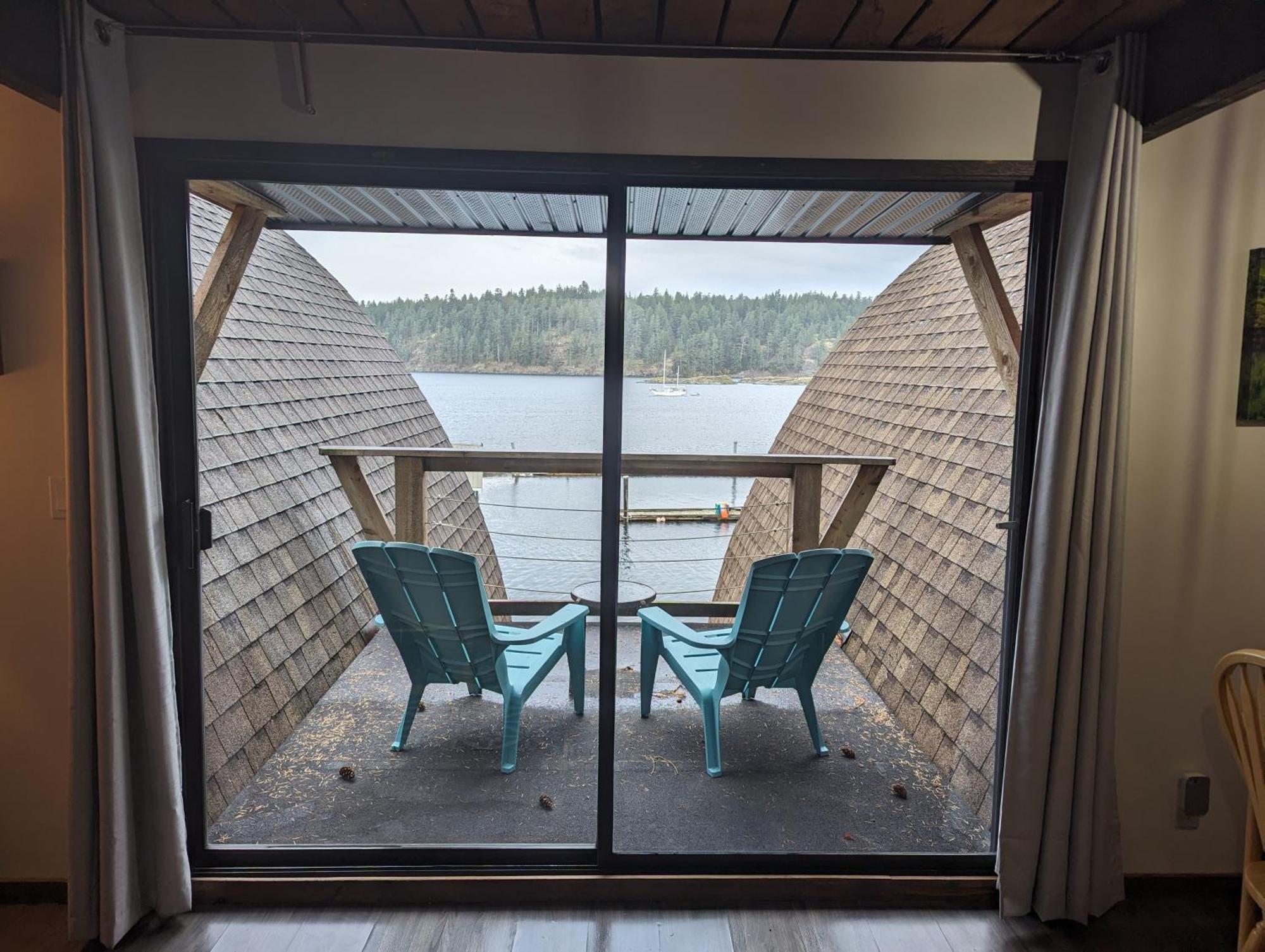 Jade Resort-Oceanfront Suites In Gowlland Harbour Heriot Bay 외부 사진