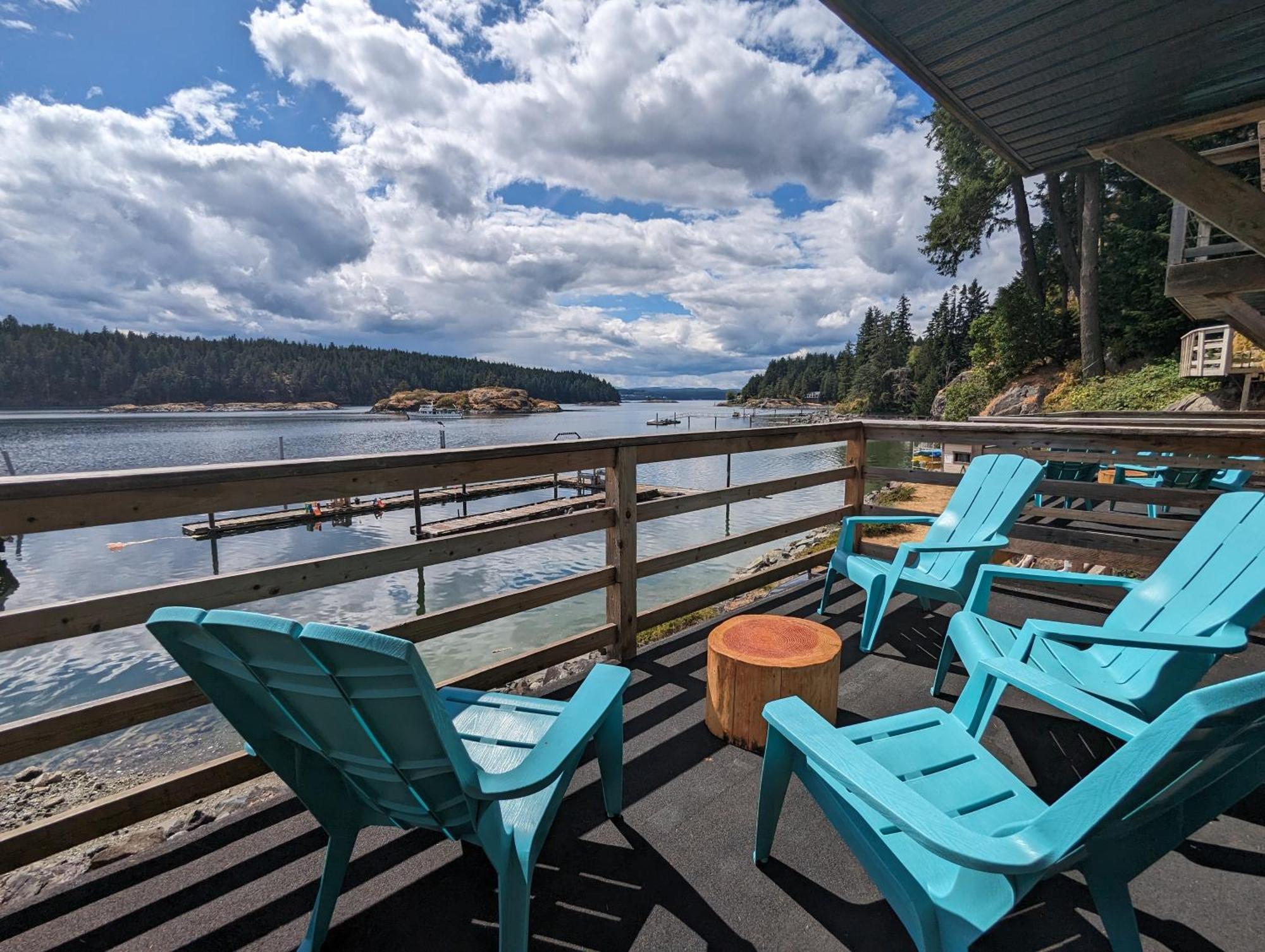 Jade Resort-Oceanfront Suites In Gowlland Harbour Heriot Bay 외부 사진
