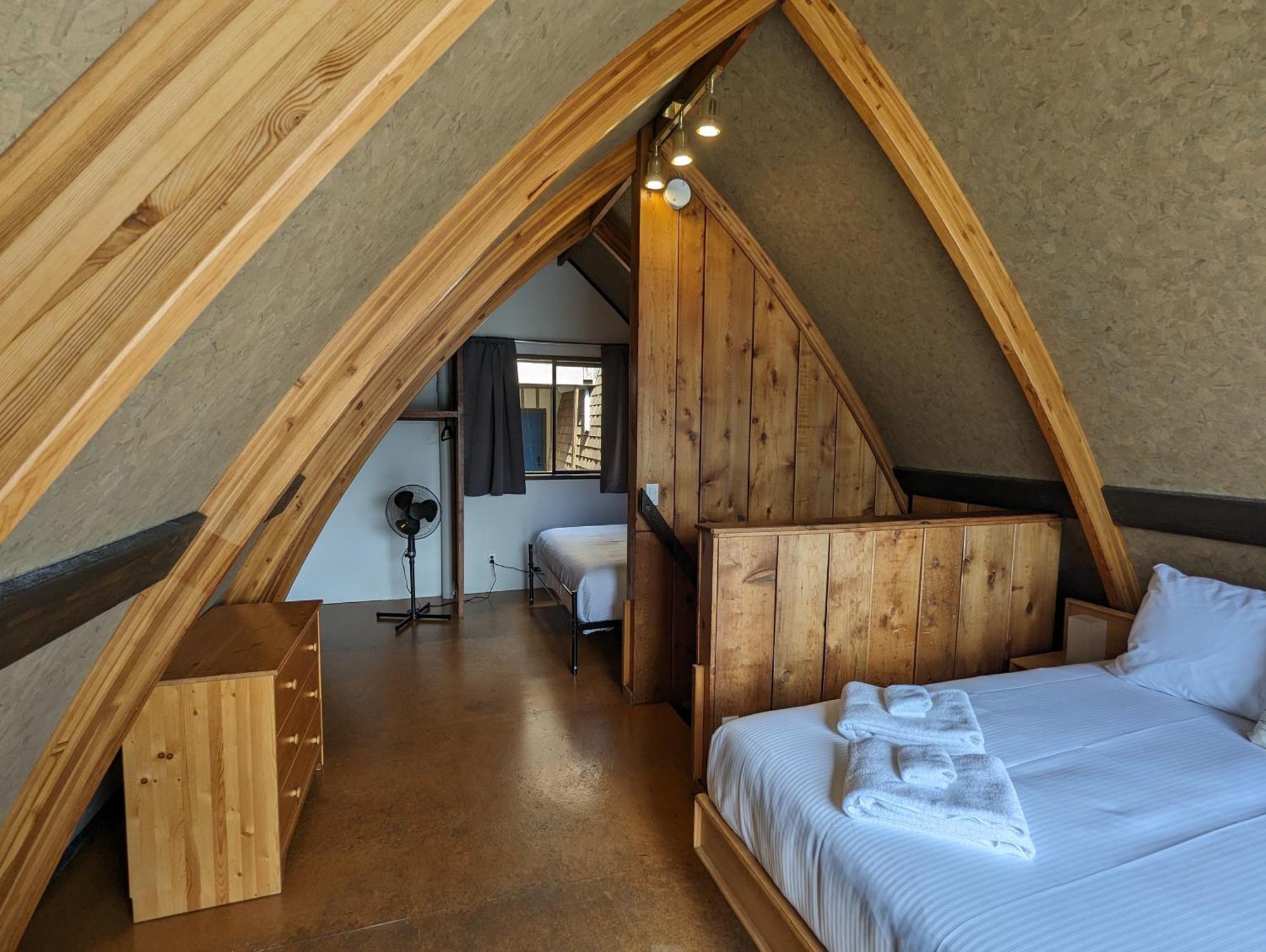 Jade Resort-Oceanfront Suites In Gowlland Harbour Heriot Bay 외부 사진
