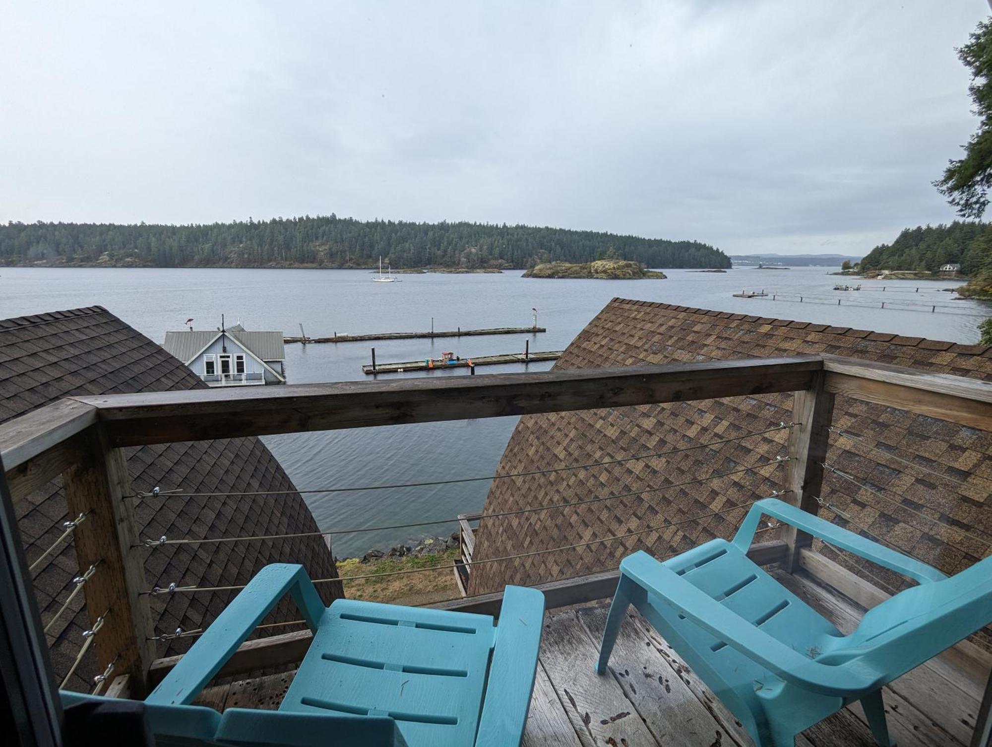Jade Resort-Oceanfront Suites In Gowlland Harbour Heriot Bay 외부 사진