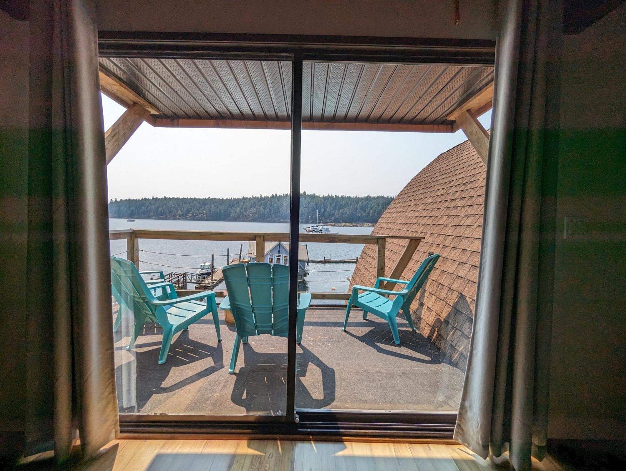 Jade Resort-Oceanfront Suites In Gowlland Harbour Heriot Bay 외부 사진